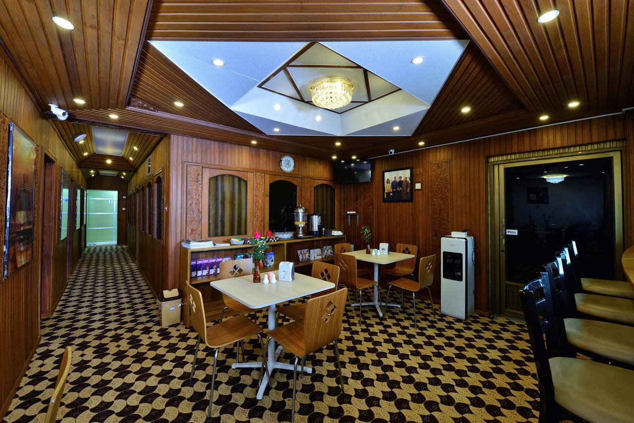 Backpacker Hostel (Adults Only) Yangon Eksteriør bilde