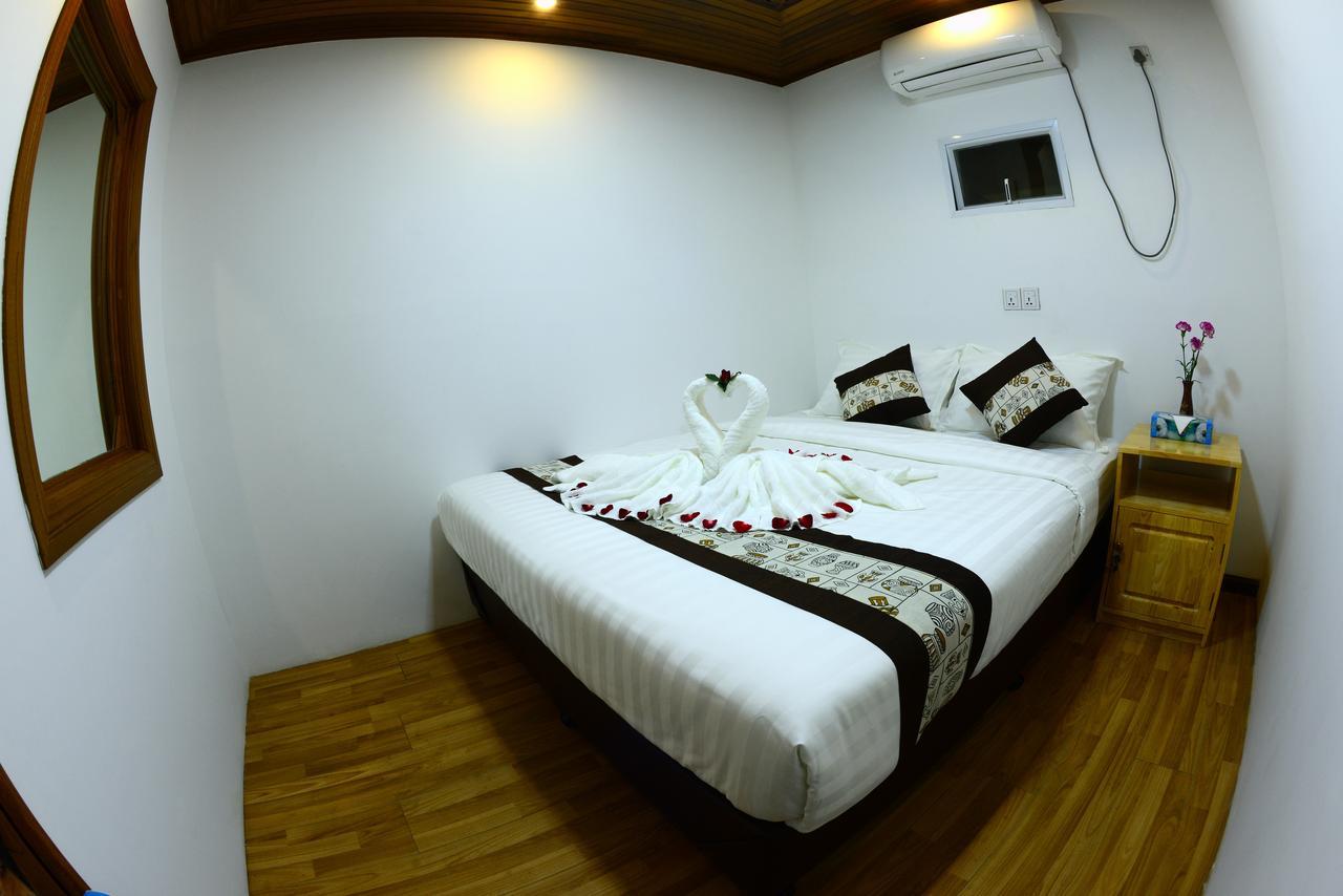 Backpacker Hostel (Adults Only) Yangon Eksteriør bilde