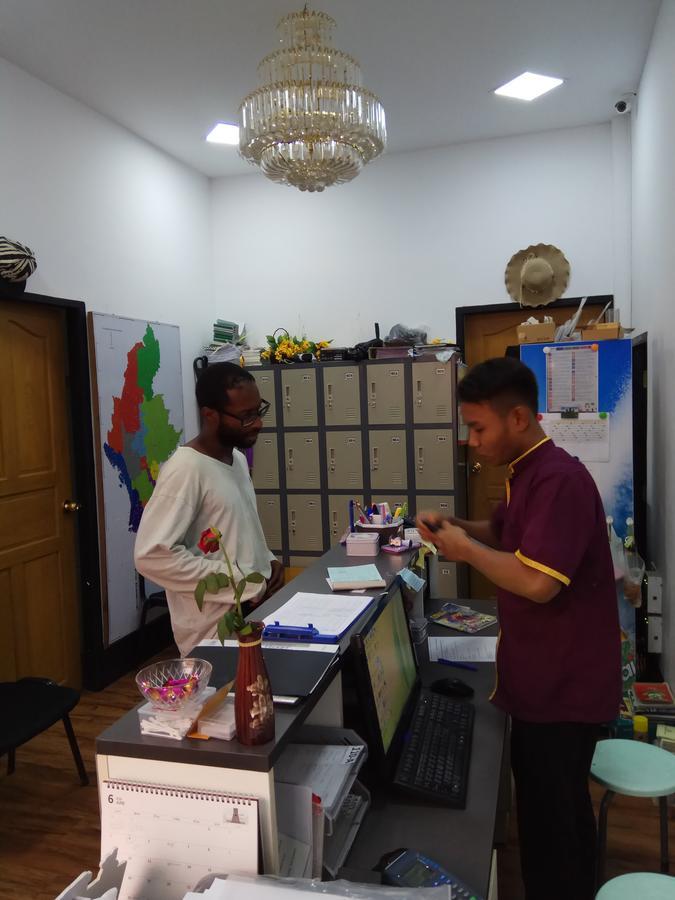 Backpacker Hostel (Adults Only) Yangon Eksteriør bilde