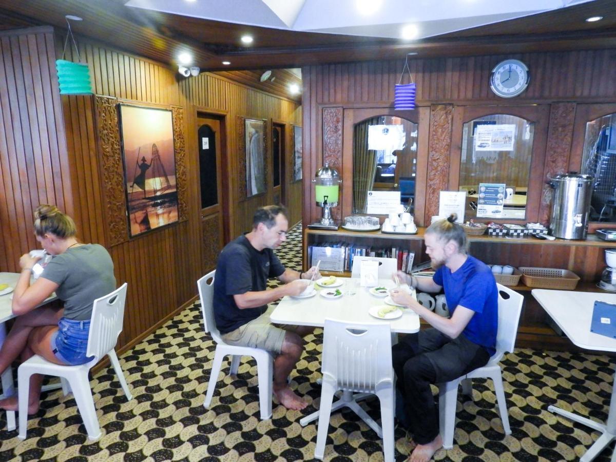 Backpacker Hostel (Adults Only) Yangon Eksteriør bilde